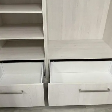 Piso De Lujo En Primera Linea De Playa Y Garaje