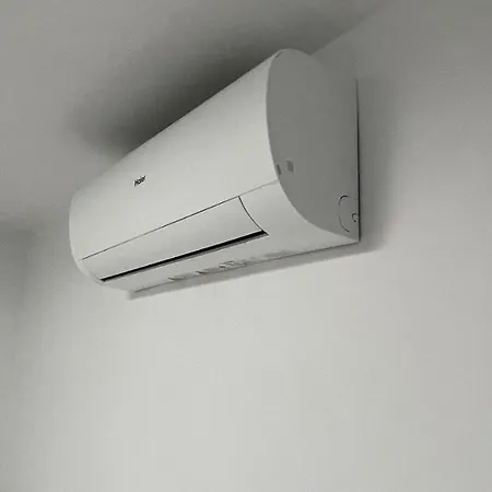 Piso De Lujo En Primera Linea De Playa Y Garaje