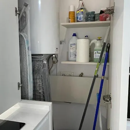 Piso De Lujo En Primera Linea De Playa Y Garaje Cadiz