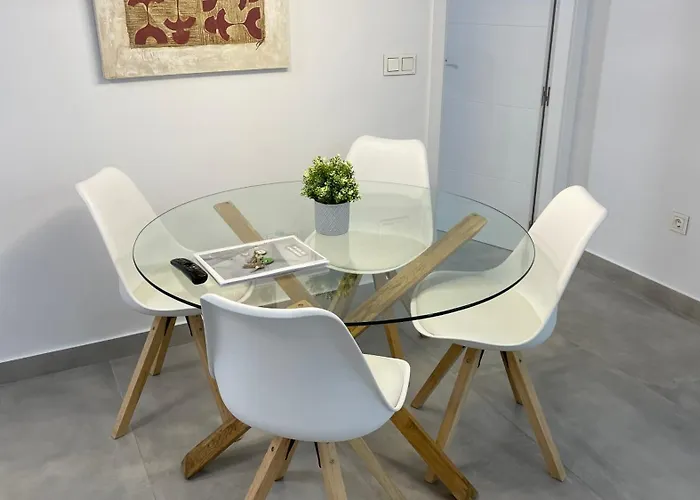 Piso De Lujo En Primera Linea De Playa Y Garaje *