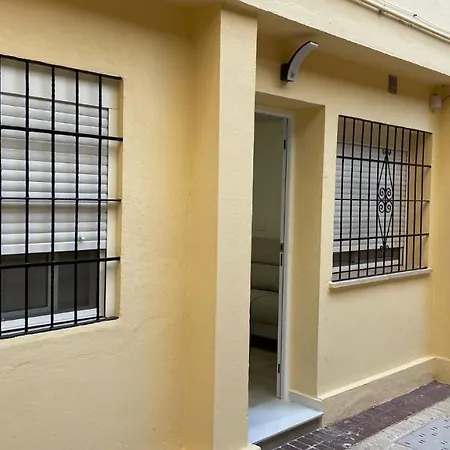 アパート Piso De Lujo En Primera Linea De Playa Y Garaje *