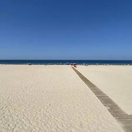 Piso De Lujo En Primera Linea De Playa *