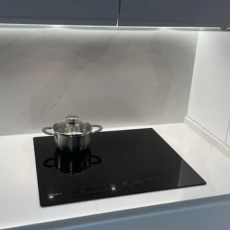 Piso De Lujo En Primera Linea De Playa Y Garaje Appartement Cadix