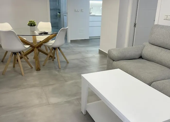 Piso De Lujo En Primera Linea De Playa Y Garaje Cádiz