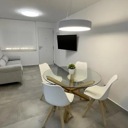 Piso De Lujo En Primera Linea De Playa Y Garaje Cádiz