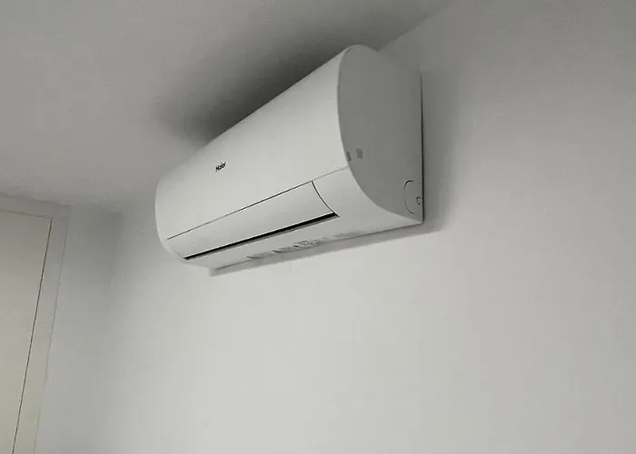 Piso De Lujo En Primera Linea De Playa Y Garaje