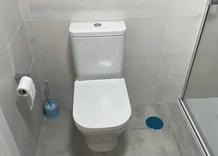 Piso De Lujo En Primera Linea De Playa Y Garaje *